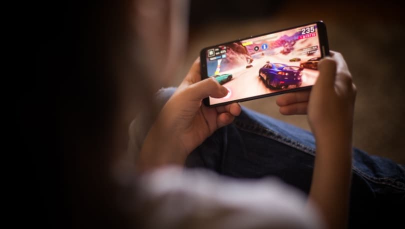 Piste Çıkmaya Hazırlanın: Mobil ve PC’deki En İyi Araba Oyunları